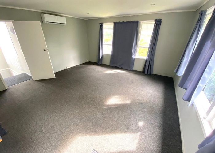  at 32 Hertford Street, Blockhouse Bay, Auckland