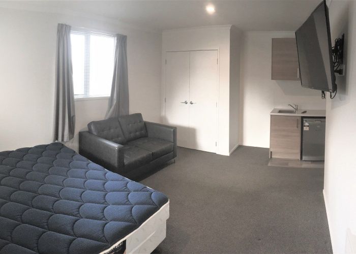  at 3/28 Beatty Street (Room A), Melville, Hamilton, Waikato