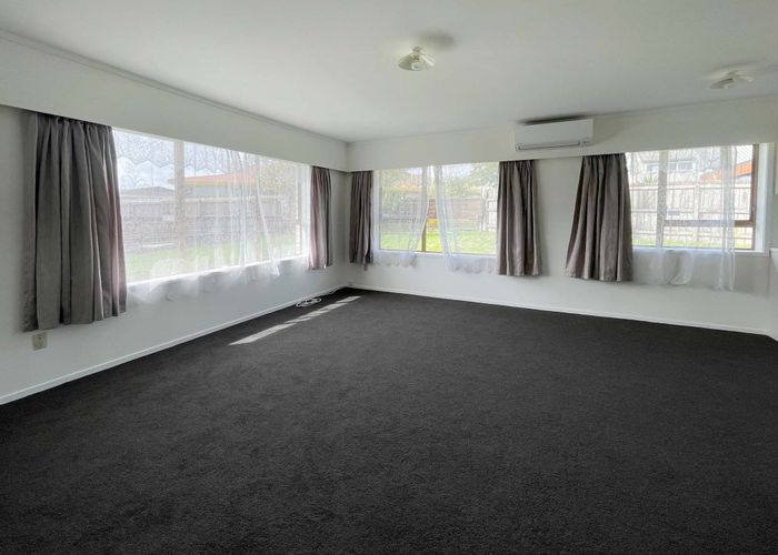  at 18B Challen Close, Conifer Grove, Papakura, Auckland