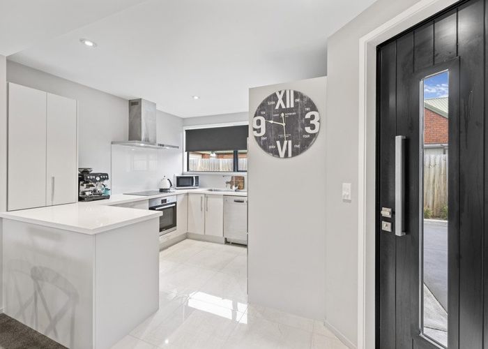  at 6/16 Grants Road, Papanui, Christchurch City, Canterbury
