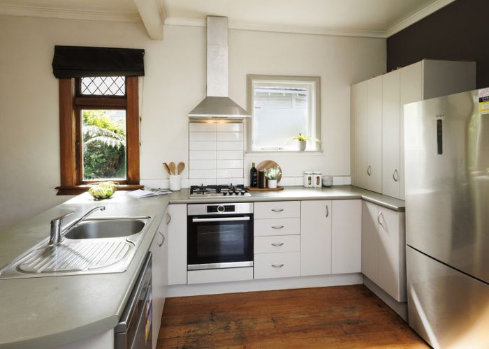  at 17 Ranelagh Street, Karori, Wellington, Wellington