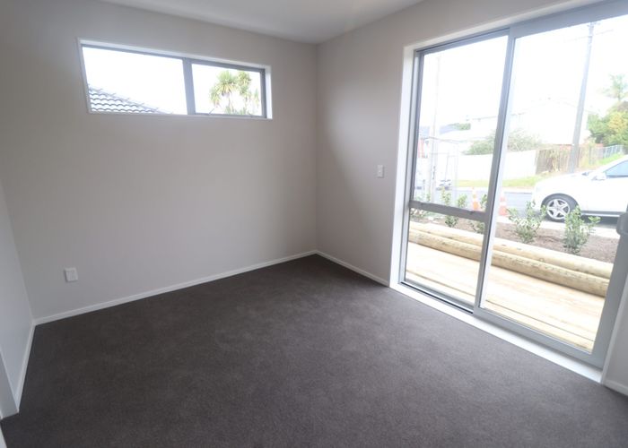  at 2B Crystal Avenue, Te Atatu South, Waitakere City, Auckland
