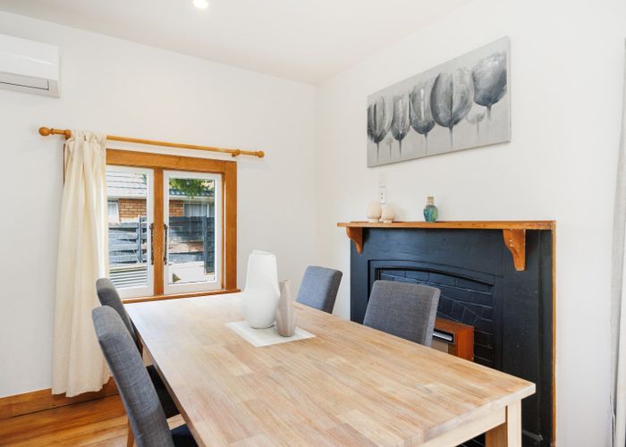  at 392 Botanical Road, West End, Palmerston North, Manawatu / Whanganui