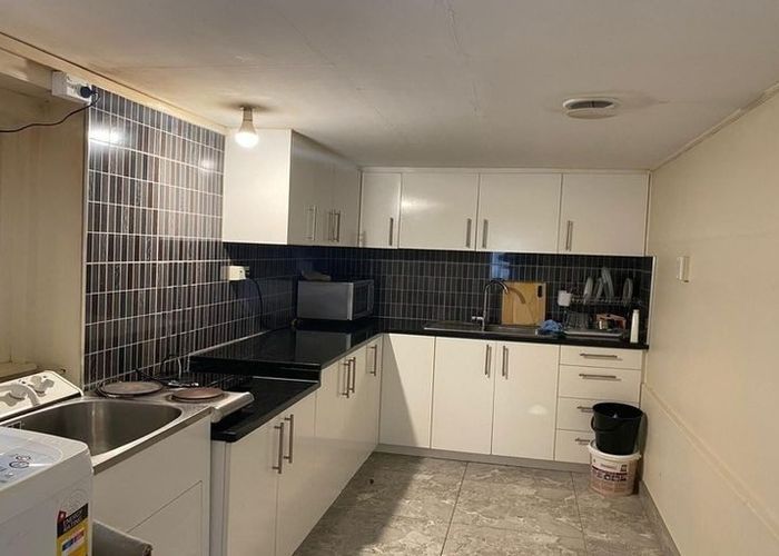  at 33A Staveley Ave, Mount Roskill, Auckland City, Auckland