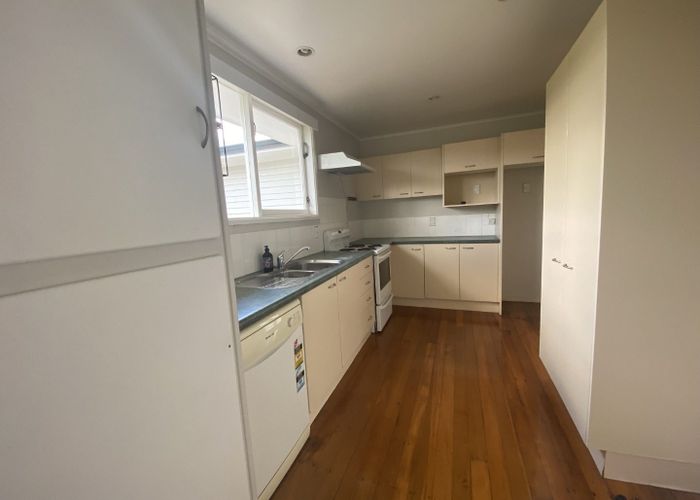  at 14 Parry Road, Mount Wellington, Auckland City, Auckland