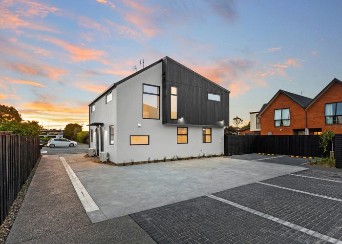  at 1-4/172 Colombo Street, Sydenham, Christchurch City, Canterbury