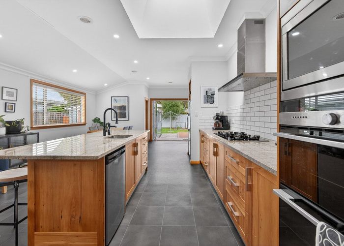  at 6 Bauchop Road, Waterloo, Lower Hutt, Wellington