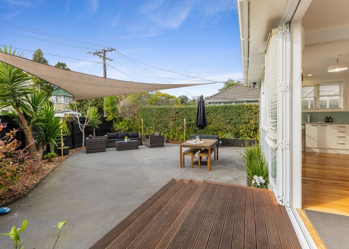  at 7 Camden Street, Vogeltown, New Plymouth