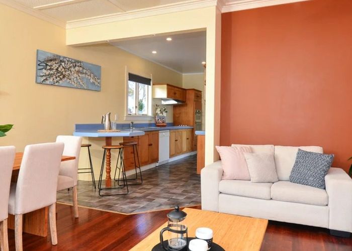  at 24 Te Aroha Street, Hamilton East, Hamilton, Waikato