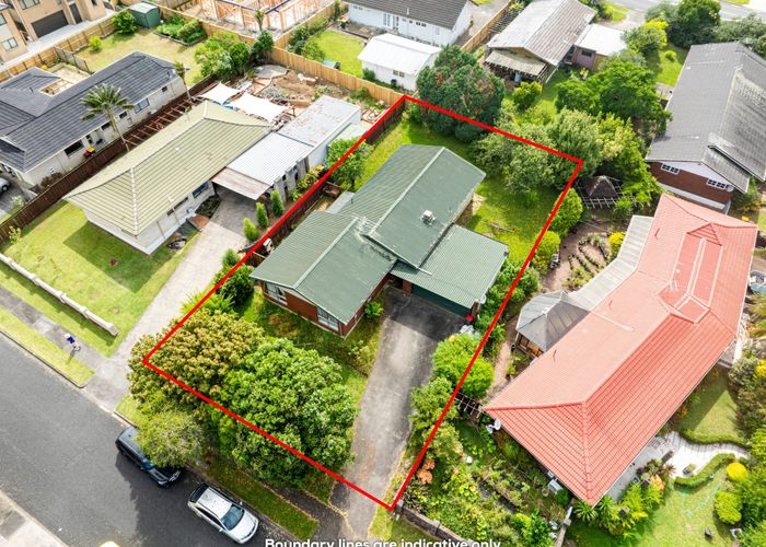  at 3 Jillteresa Crescent, Half Moon Bay, Auckland