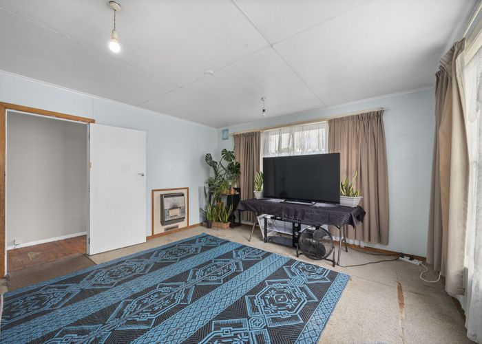  at 54 Windrush Close, Mangere, Manukau City, Auckland