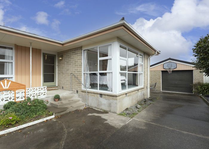  at 209 Burwood Road, Burwood, Christchurch