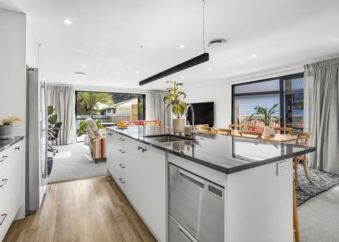 at 3/5 Westminster Road, Wainuiomata, Lower Hutt