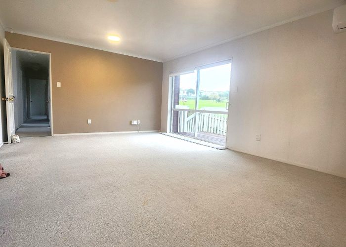  at 24 Stanford street, Albany, North Shore City, Auckland