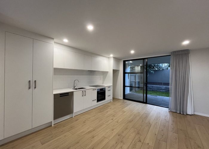  at 33 Dunkirk Terrace, Mount Albert, Auckland City, Auckland