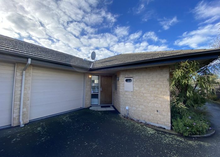  at 2/105 Rattray Street, Riccarton, Christchurch City, Canterbury