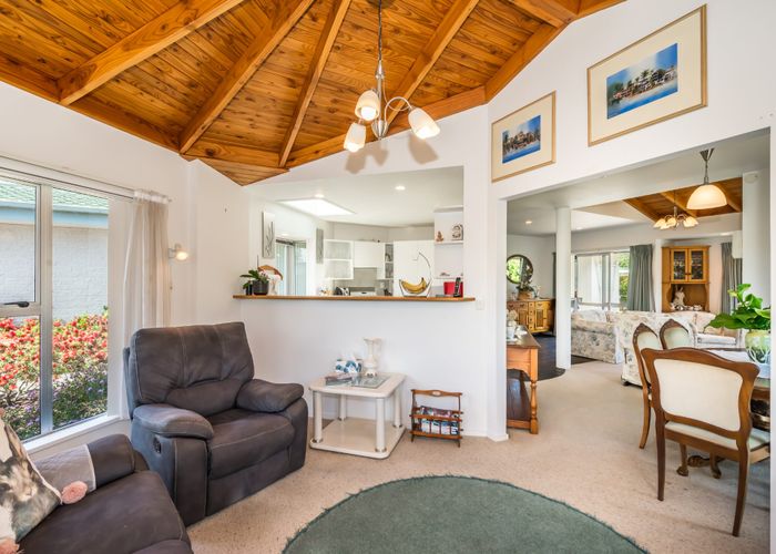  at 20 Freyberg Crescent, Waikanae Beach, Kapiti Coast, Wellington
