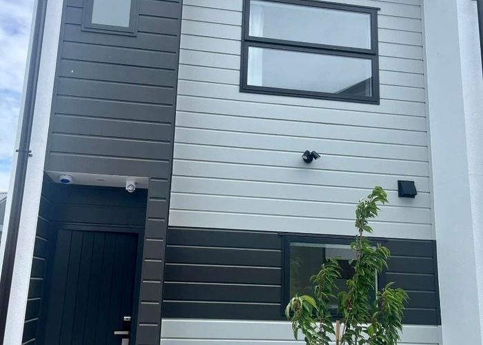  at 11/15 bunyan Street, Waltham, Christchurch City, Canterbury