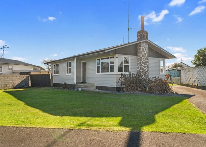  at 42 Irvine Street, Frankton, Hamilton, Waikato