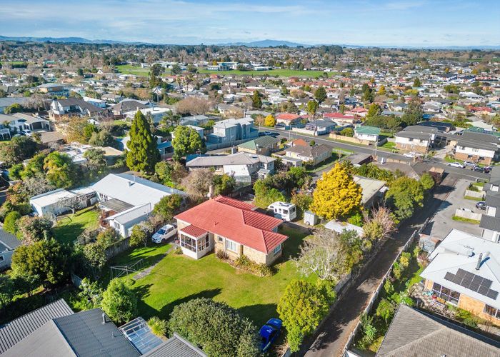  at 112 Mahoe Street, Melville, Hamilton