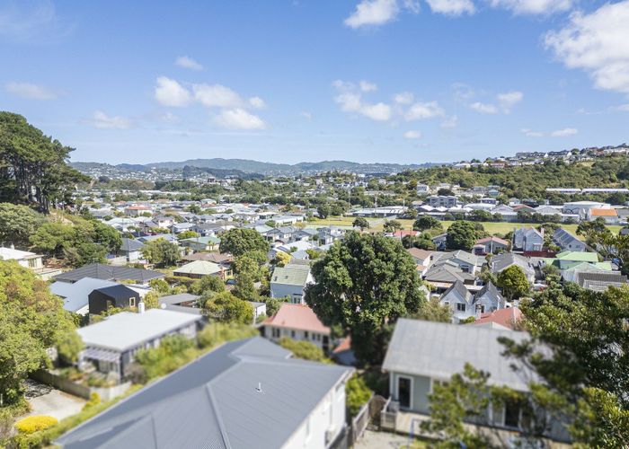  at 27A Totara Road, Miramar, Wellington, Wellington