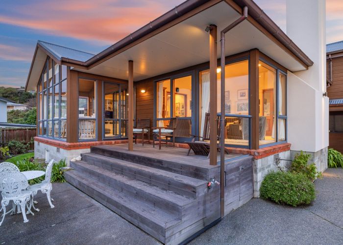  at 43 Cannon Hill Crescent, Mount Pleasant, Christchurch