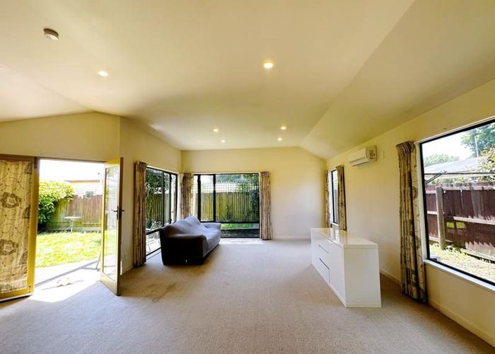  at 40b Yardley St, Avonhead, Christchurch City, Canterbury