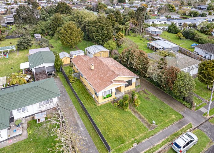  at 33 Kells Avenue, Aramoho, Whanganui