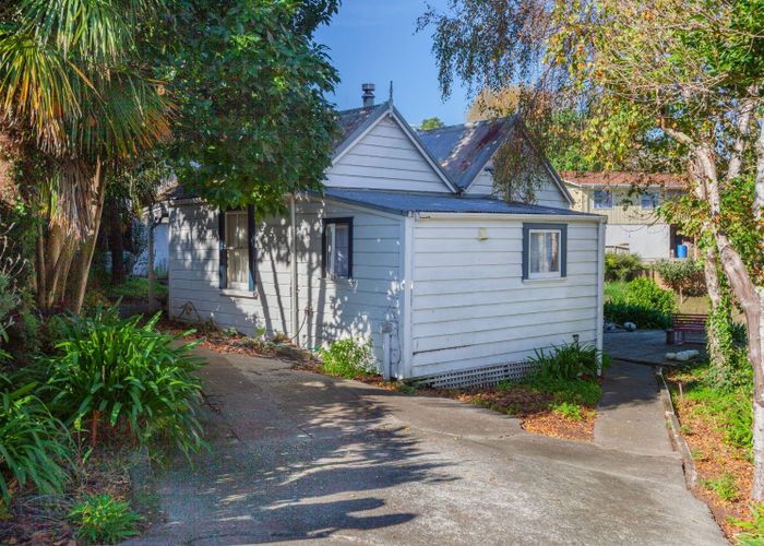  at 1 Harvey Road, Bluff Hill, Napier