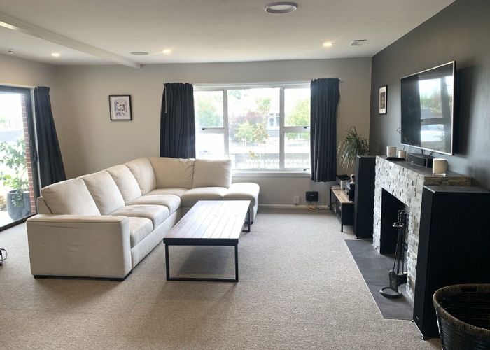  at 15 Wilton Crescent, Bishopdale, Christchurch City, Canterbury