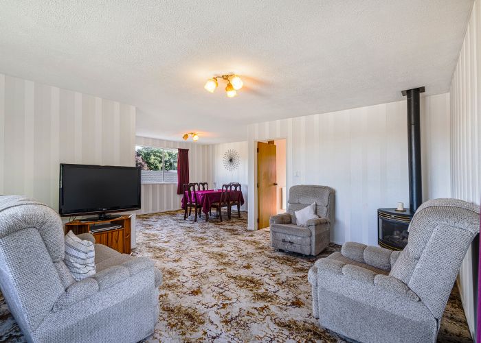  at 2/5 Salford Avenue, Redwood, Christchurch