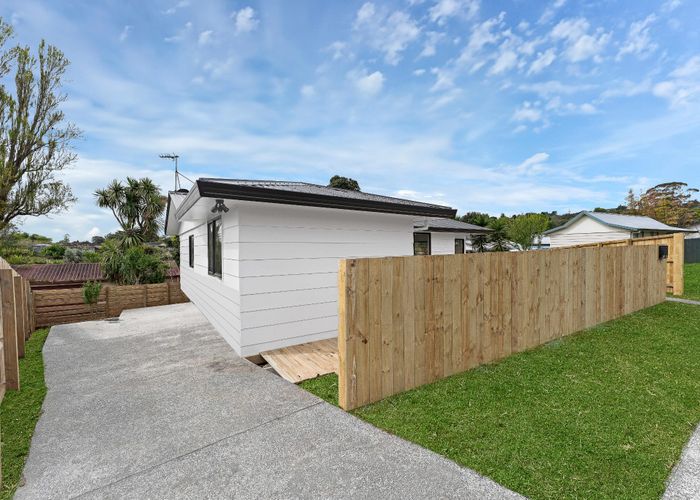  at 1/53 Redcrest Avenue, Red Hill, Papakura, Auckland