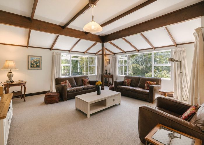  at 200 Aokautere Drive, Fitzherbert, Palmerston North