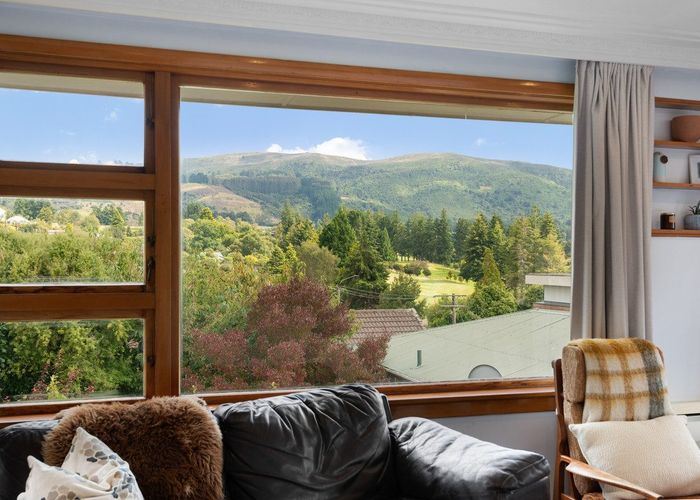  at 54 Balmacewen Road, Maori Hill, Dunedin, Otago