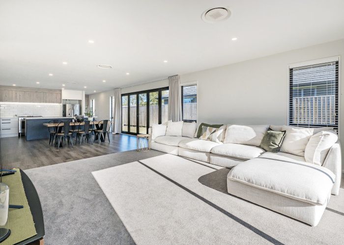  at 12 Cedric Place, Darfield, Darfield