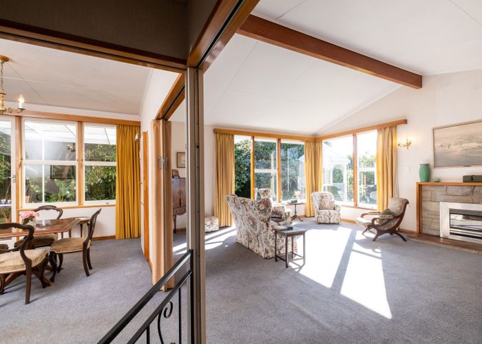  at 112 Thompson Road, Bluff Hill, Napier