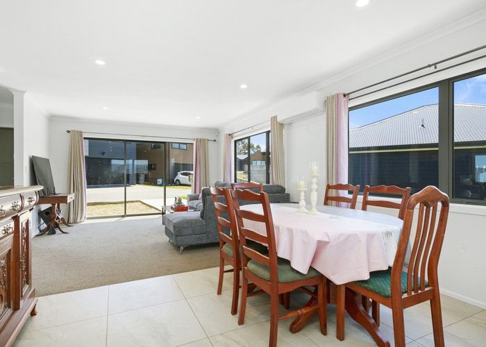  at 5 Valerie Smith Lane, Belmont, Lower Hutt, Wellington