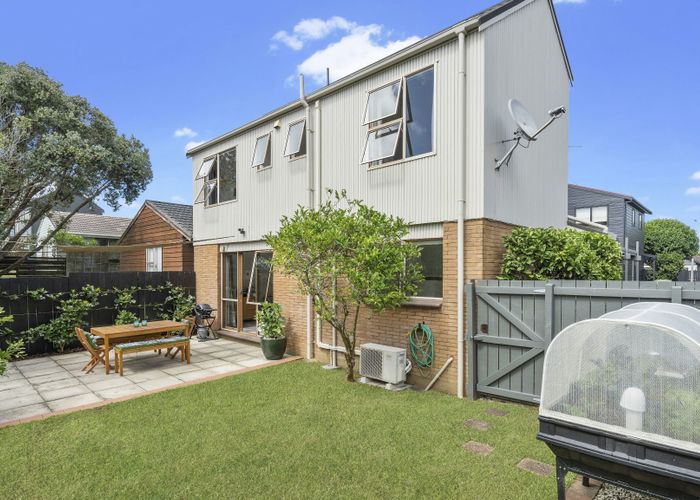  at 23 Pohutukawa Place, Ellerslie, Auckland