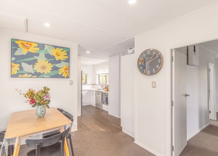  at 186 Harewood Road, Papanui, Christchurch