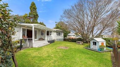  at 43 Watling Street, Gate Pa, Tauranga