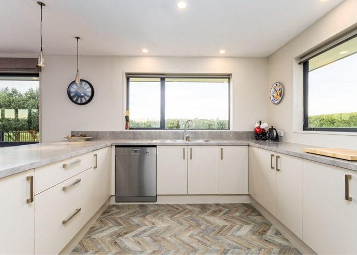  at 360 Ashburton Staveley Road, Greenstreet