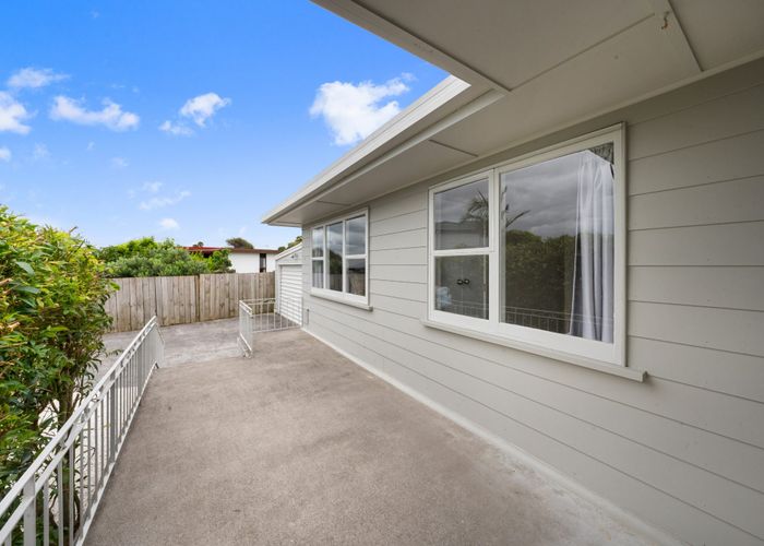  at 68 Priestley Drive, Bucklands Beach, Auckland