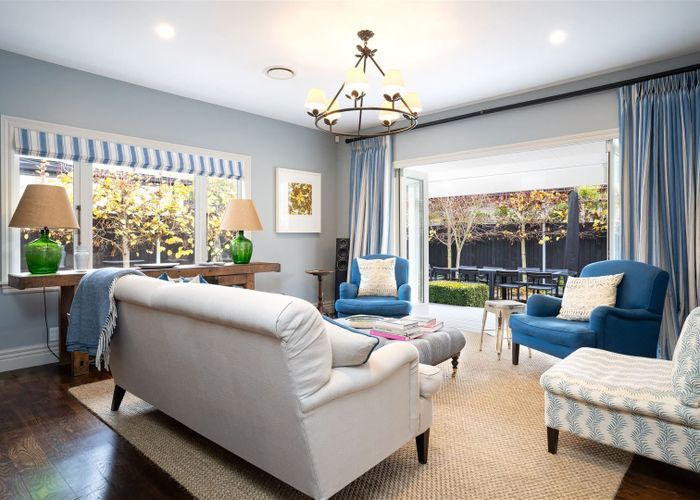  at 21 Garden Road, Merivale, Christchurch
