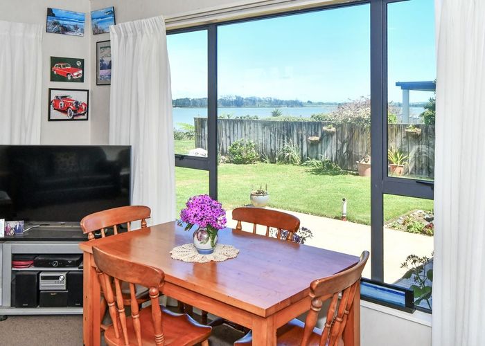  at 21 Crannich Place, Wattle Downs, Auckland