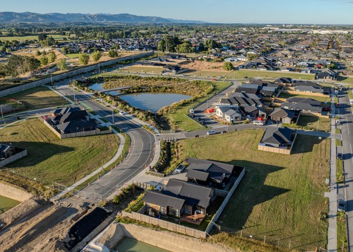  at 24 Pokerekere Crescent, KELVIN GROVE, PALMERSTON NORTH