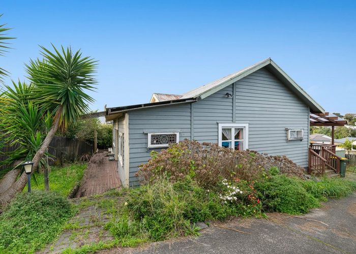  at 24 Jean Place, Stanmore Bay, Rodney, Auckland