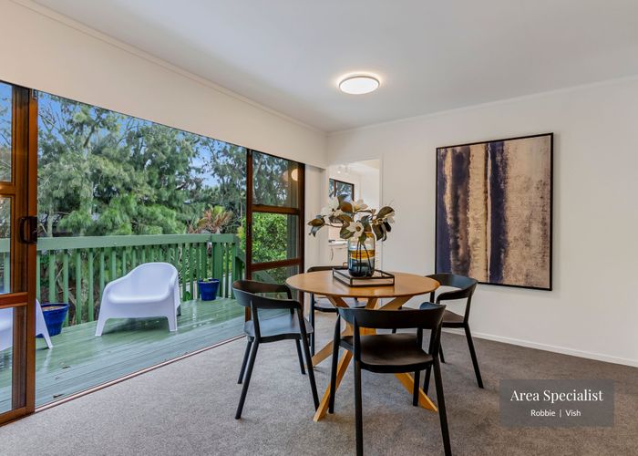  at 3/7 Cezanne Place, New Lynn, Waitakere City, Auckland