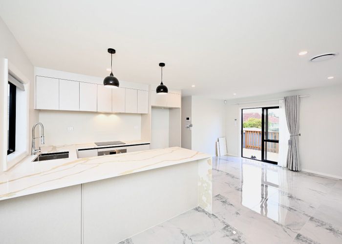  at 16 Matamata Place, Otara, Auckland