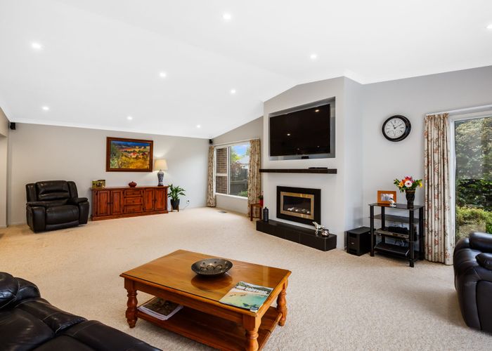  at 40 Wai-Iti Crescent, Woburn, Lower Hutt