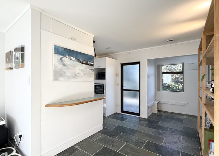  at 3A Aorangi Place, Birkenhead, North Shore City, Auckland